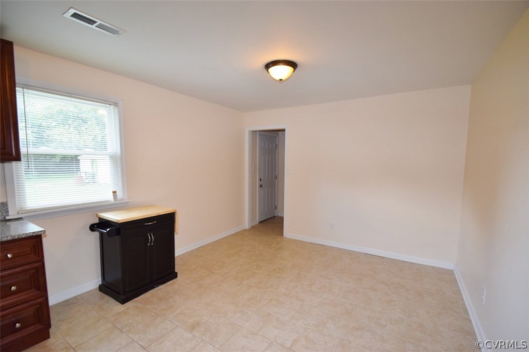 20716 Little Road Petersburg, VA 23803 - Photo 7 of 21 Gallery Image 7