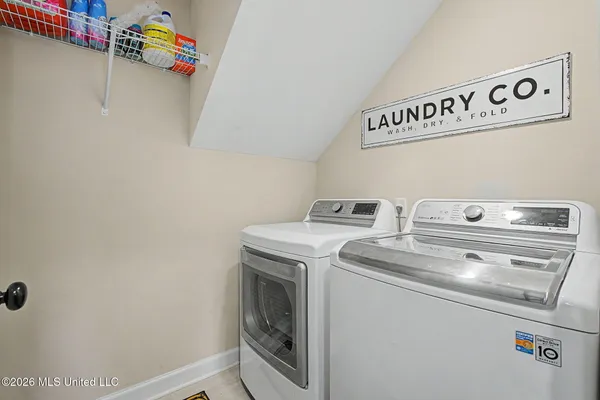 $320,000 | 4960 Reunion Drive, Walls, MS 38680