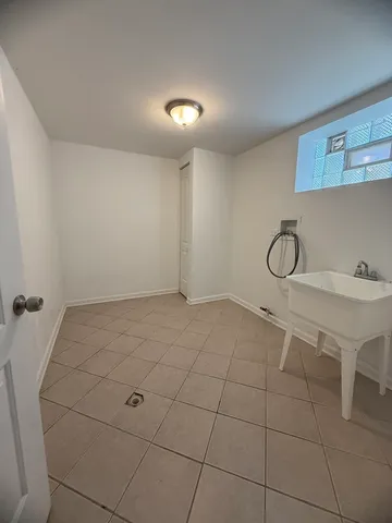 $3,000 | 6436 South Lamon Avenue, Chicago, IL 60638