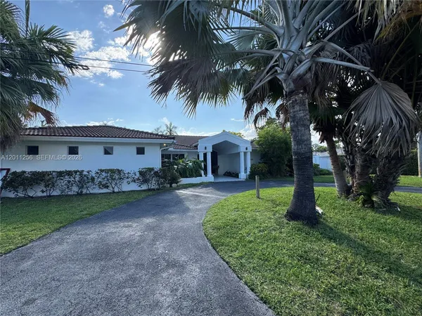 $1,975,000 | 7790 Southwest 91 Avenue, Miami, FL 33173