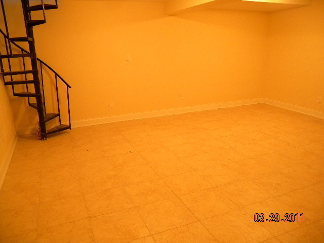 3904 Welcome Valley Road Southeast Roanoke, VA 24014 - Photo 15 of 23 Family room view 2