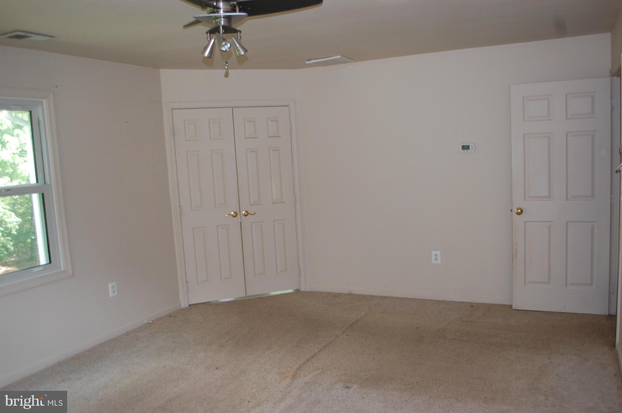 3803 Russell Road Woodbridge, VA 22192 - Photo 23 of 30 Bedroom (Master)