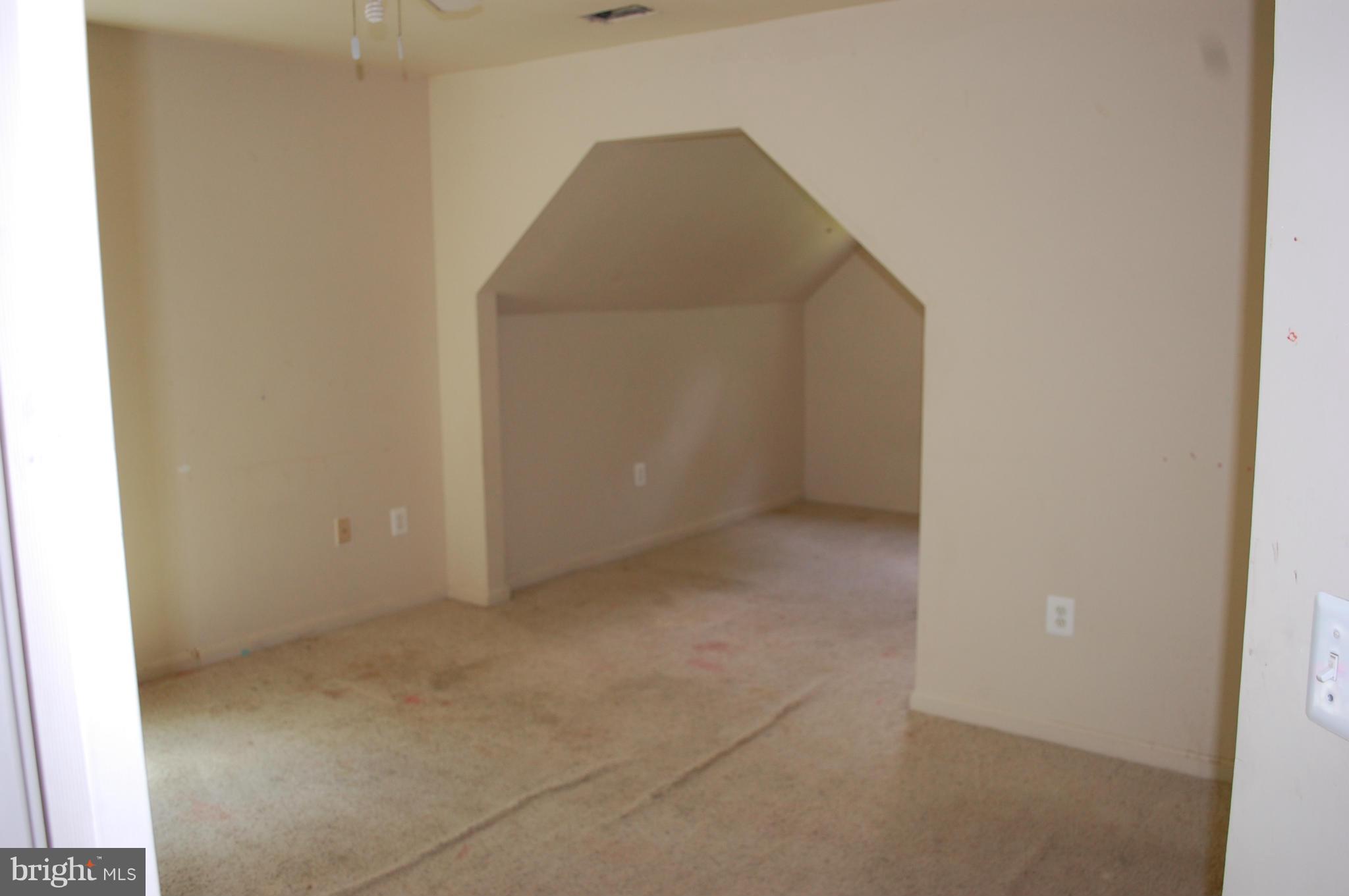 3803 Russell Road Woodbridge, VA 22192 - Photo 26 of 30 Bedroom