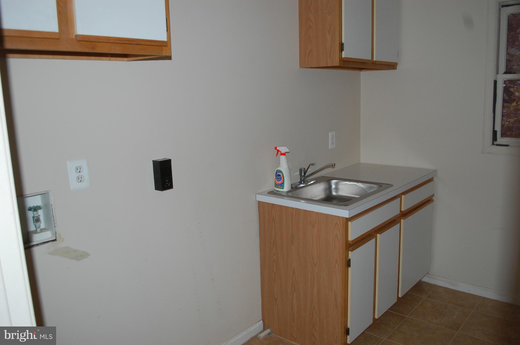 3803 Russell Road Woodbridge, VA 22192 - Photo 27 of 30 Bath