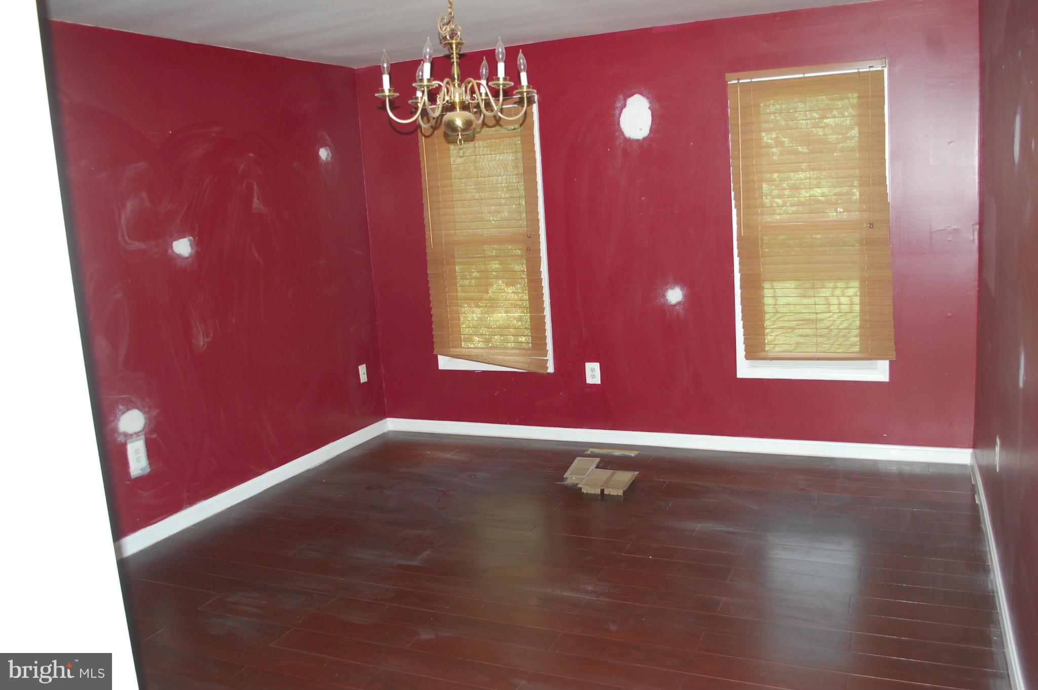3803 Russell Road Woodbridge, VA 22192 - Photo 6 of 30 Dining Room