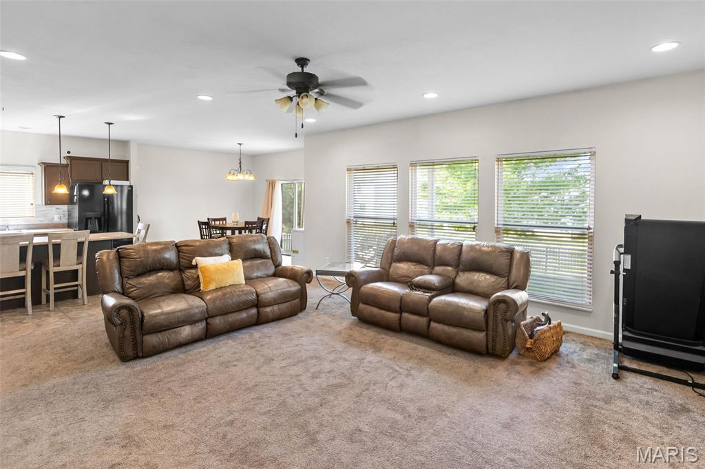 2648 Cheyenne Wells Drive Belleville, IL 62221 - Photo 5 of 15