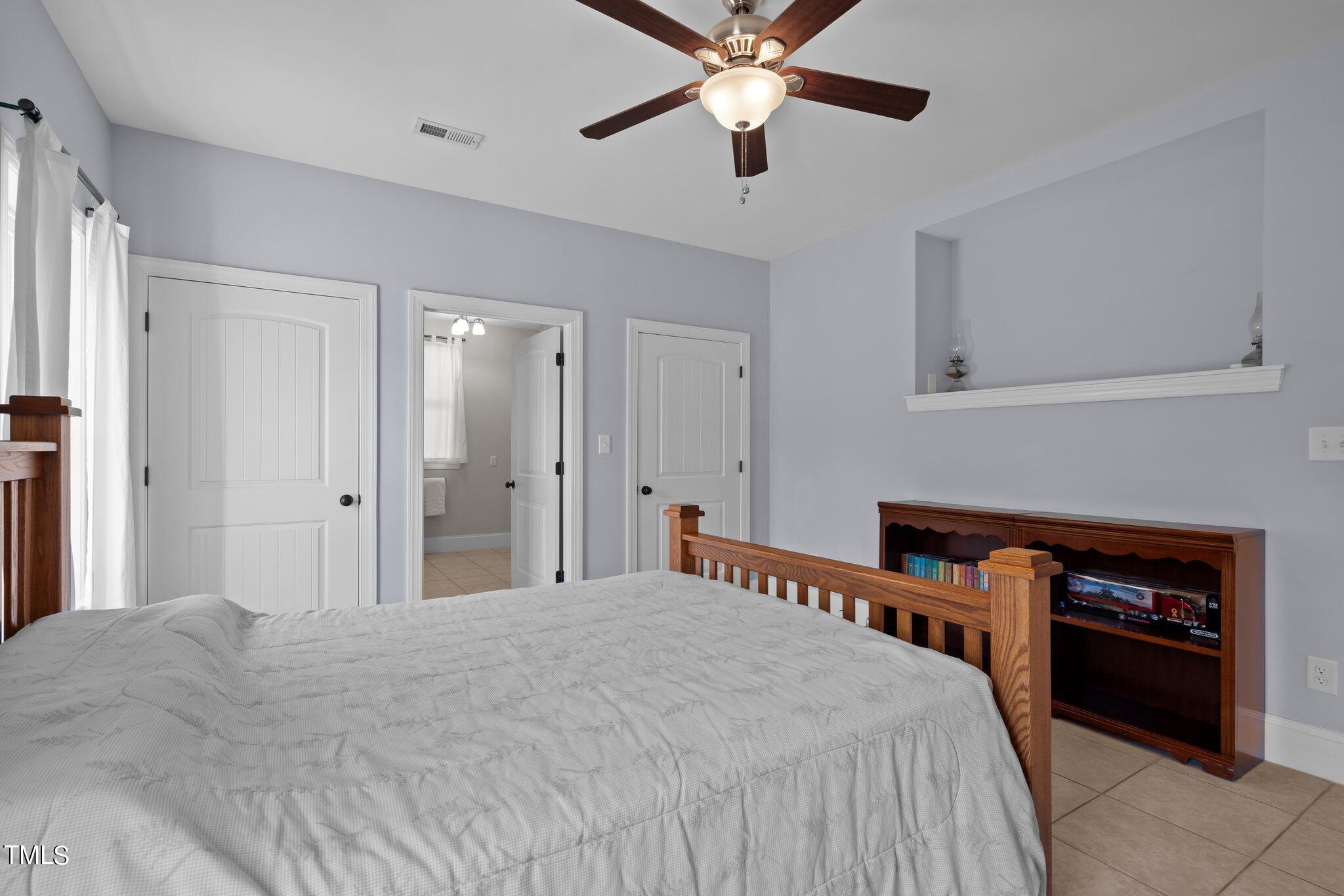 130 Britt Valley Road Raleigh, NC 27603 - Photo 14 of 57 13-web-or-mls-_NFP3830