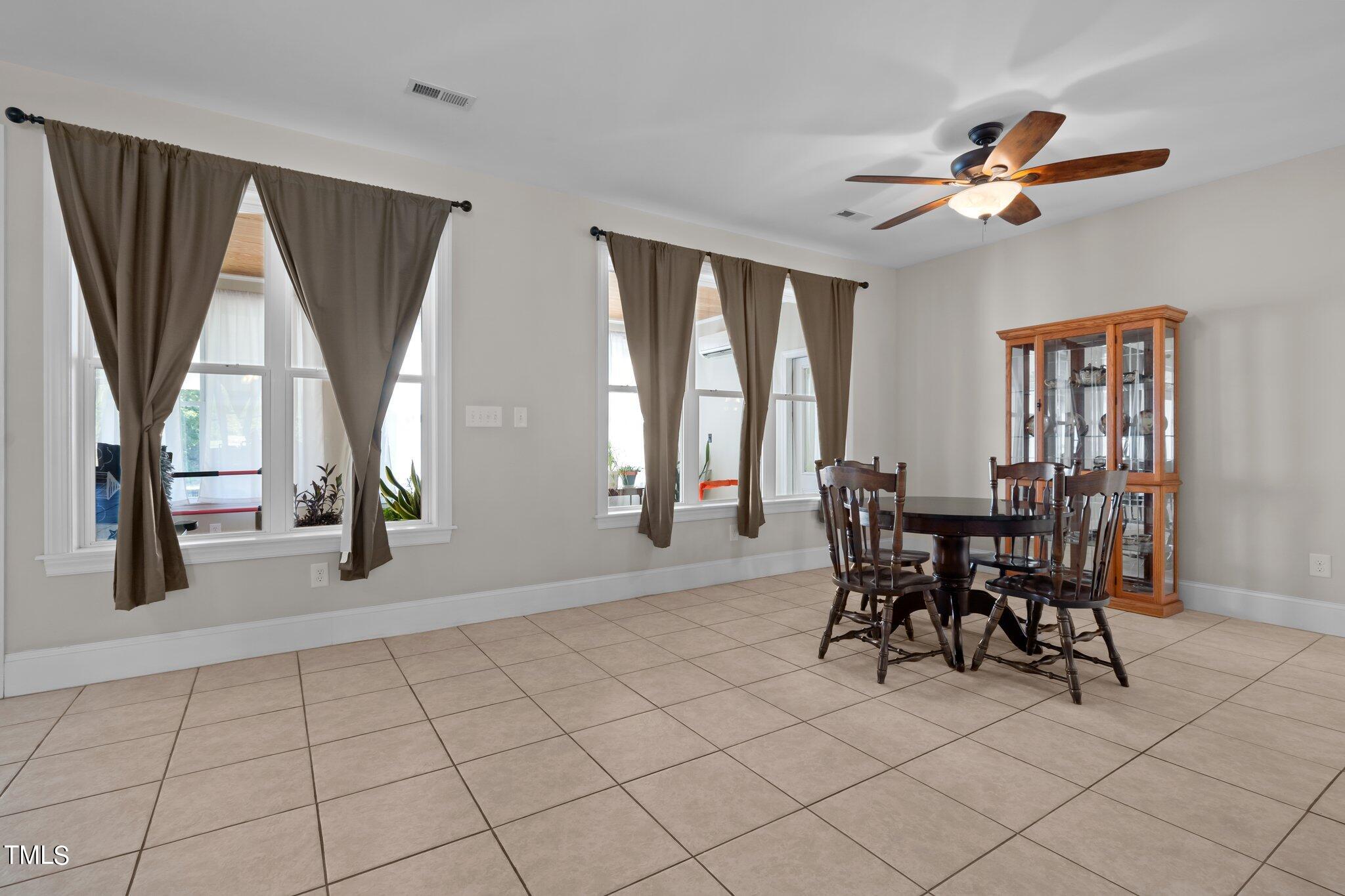 130 Britt Valley Road Raleigh, NC 27603 - Photo 20 of 57 19-web-or-mls-_NFP3848