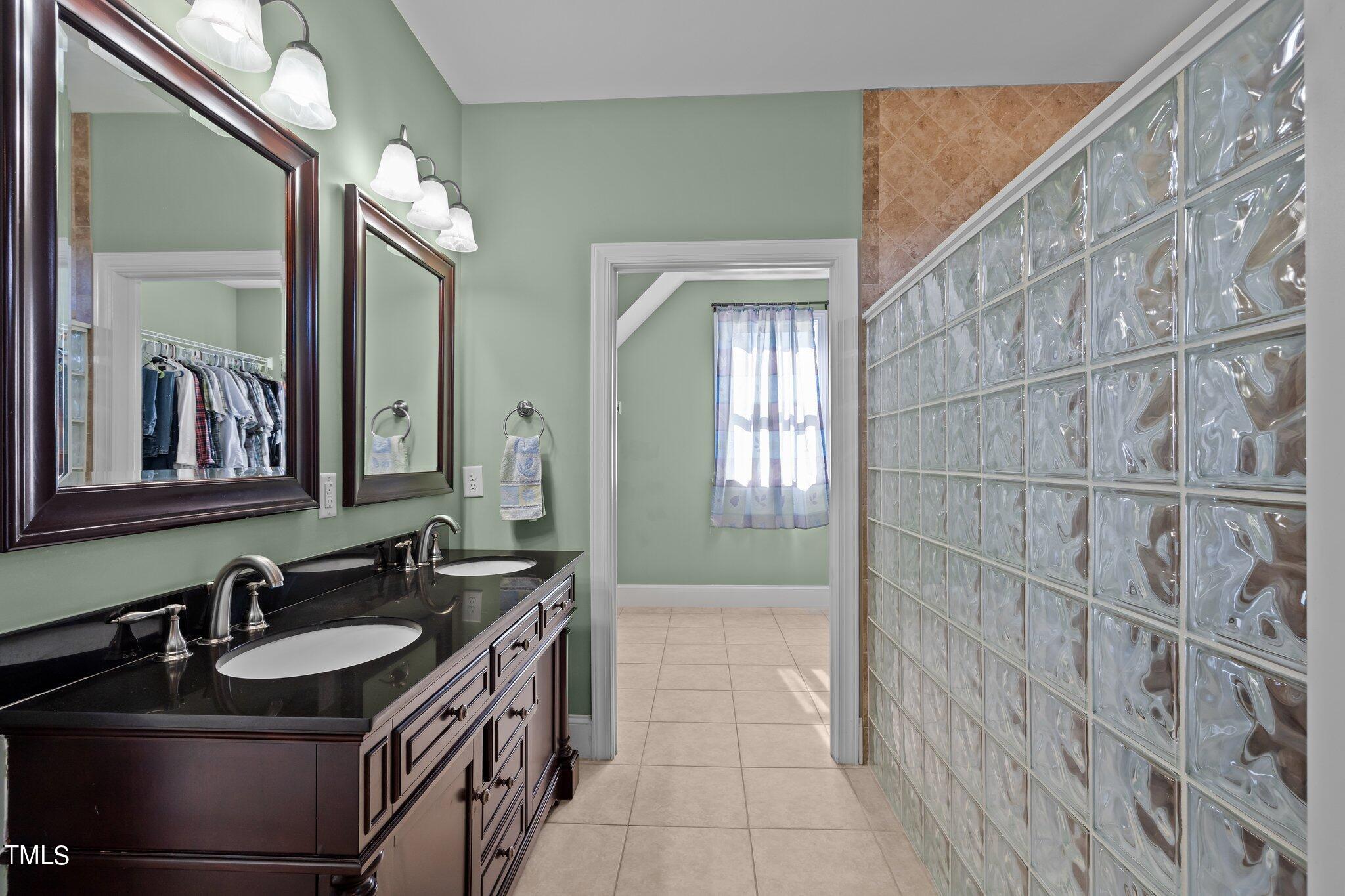 130 Britt Valley Road Raleigh, NC 27603 - Photo 35 of 57 34-web-or-mls-_NFP3890