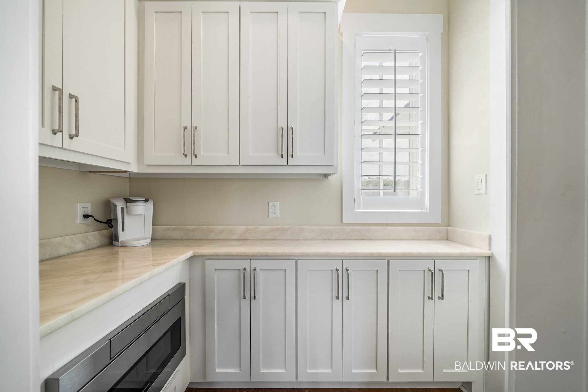 428 Colony Drive Fairhope, AL 36532 - Photo 7 of 34 Butler's Pantry