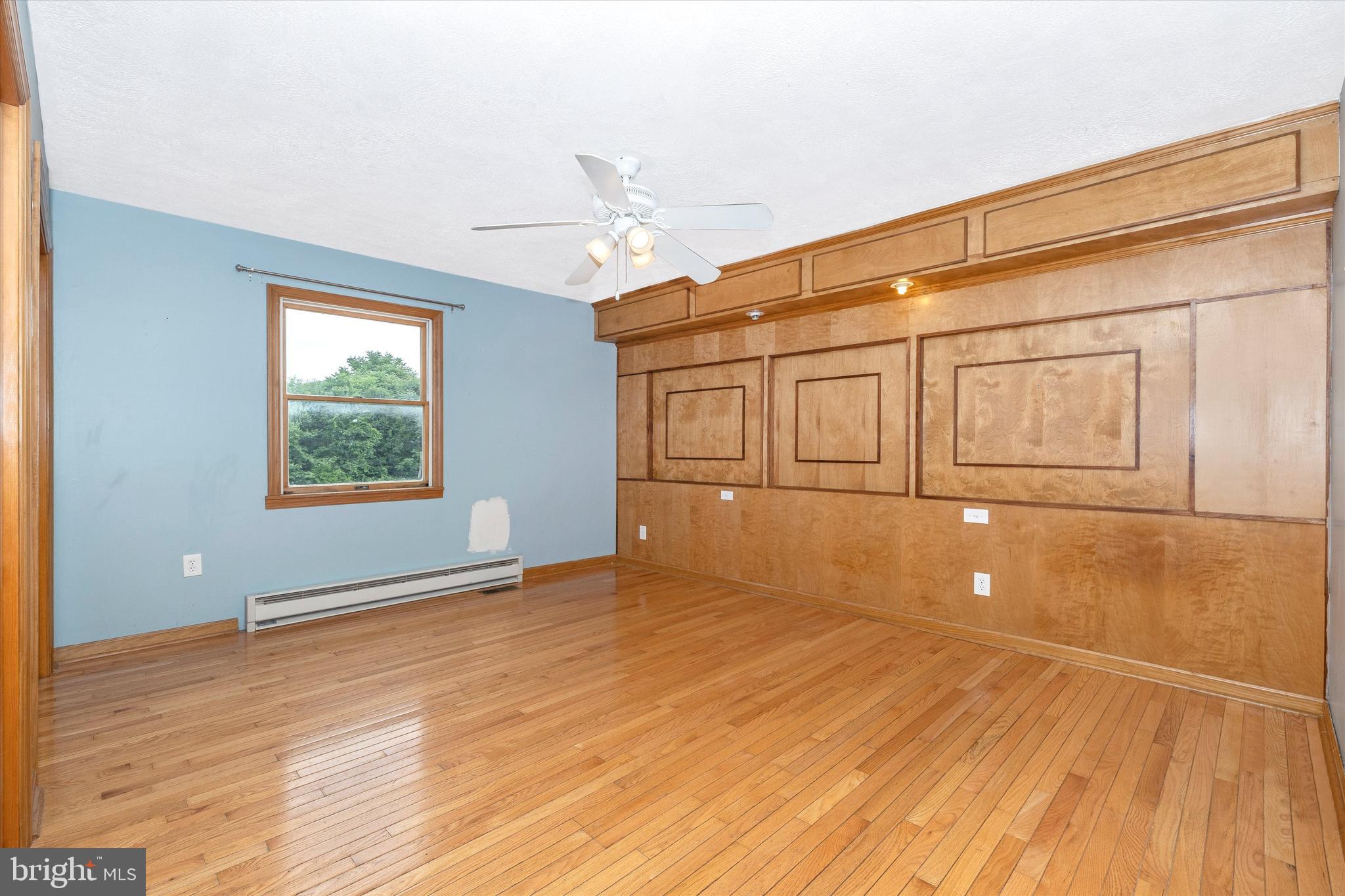 10825 Powell Road Thurmont, MD 21788 - Photo 28 of 53 Could be main level primary bedroom bath attached
