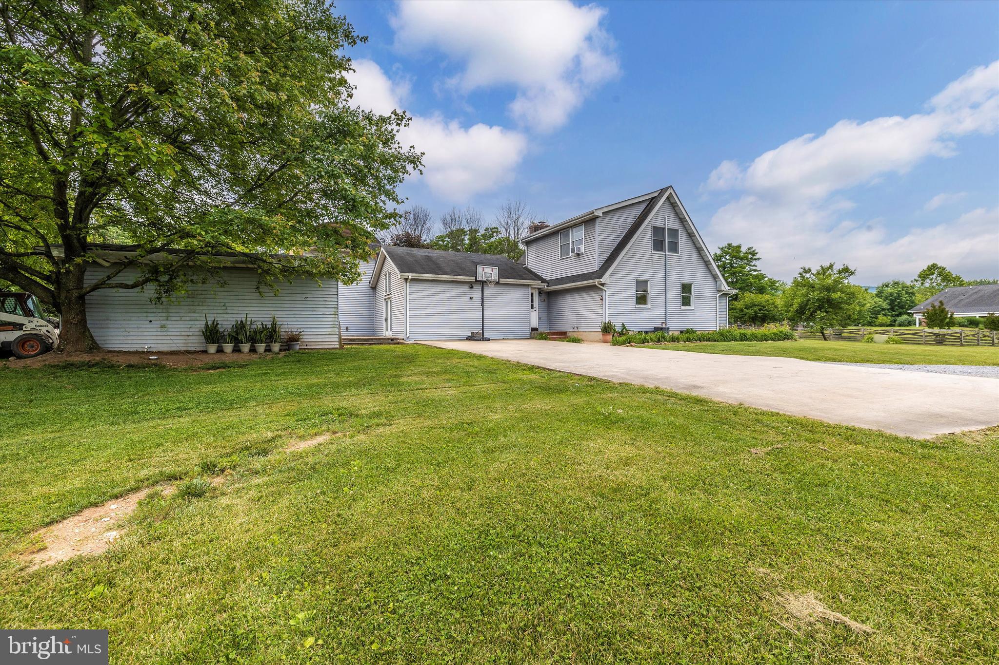 10825 Powell Road Thurmont, MD 21788 - Photo 40 of 53 Left Side of home