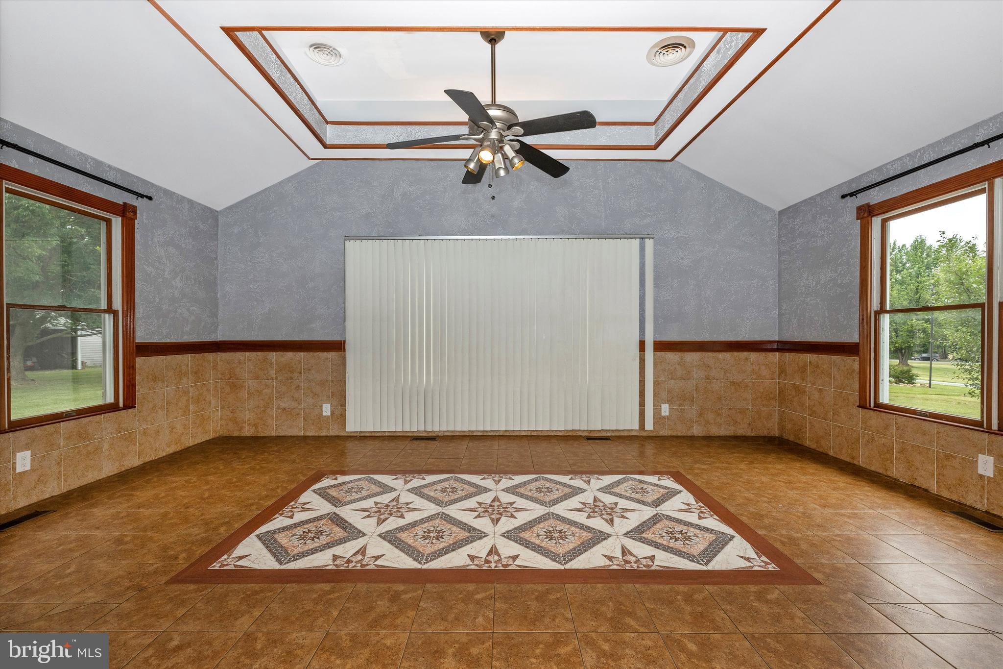 10825 Powell Road Thurmont, MD 21788 - Photo 5 of 53 Bonus Room