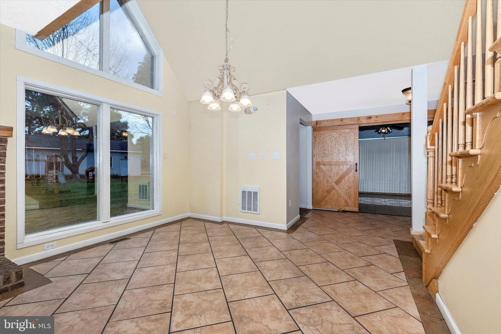 10825 Powell Road Thurmont, MD 21788 - Photo 9 of 53 Dining Room