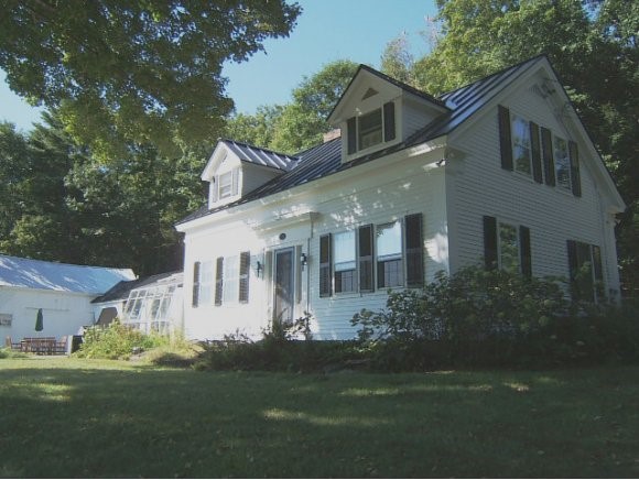 979 South Valley Road Westminster, VT 05346 - Photo 1 of 1