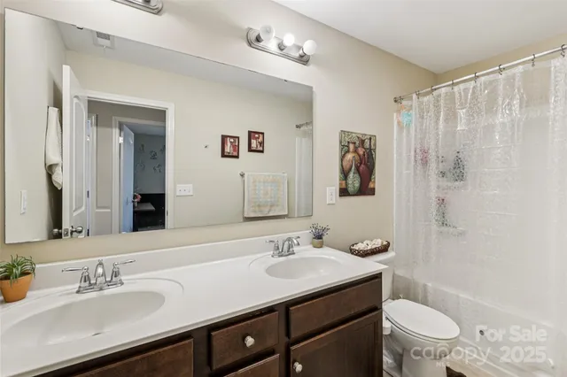 $639,000 | 2123 Atwell Glen Lane, Pineville, NC 28134