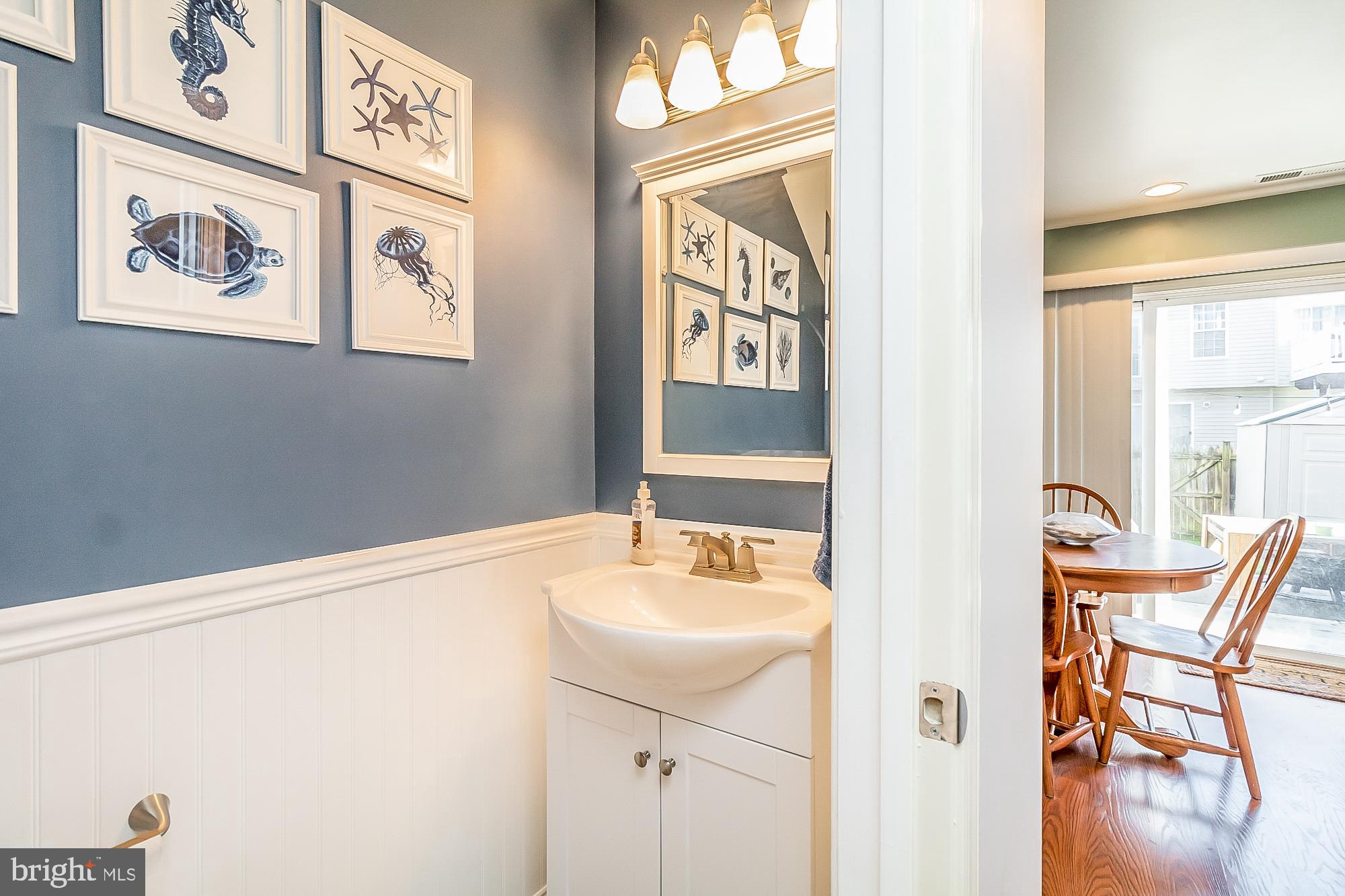 677 Hunting Fields Road Middle River, MD 21220 - Photo 12 of 32 Powder Room