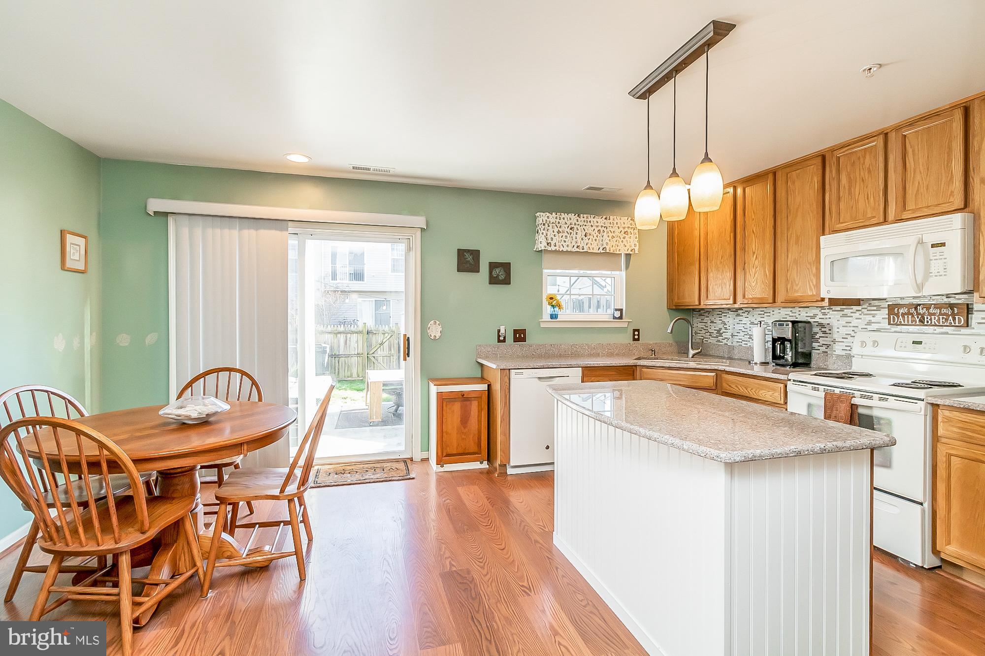 677 Hunting Fields Road Middle River, MD 21220 - Photo 9 of 32 Kitchen/Dining Area