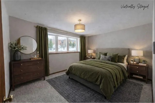 $425,000 | 5 East Spyglass Court, Madison, WI 53717