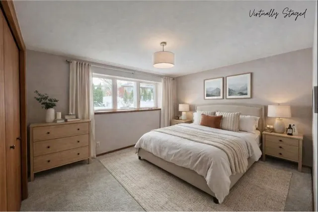 $425,000 | 5 East Spyglass Court, Madison, WI 53717