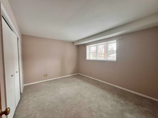 $425,000 | 5 East Spyglass Court, Madison, WI 53717