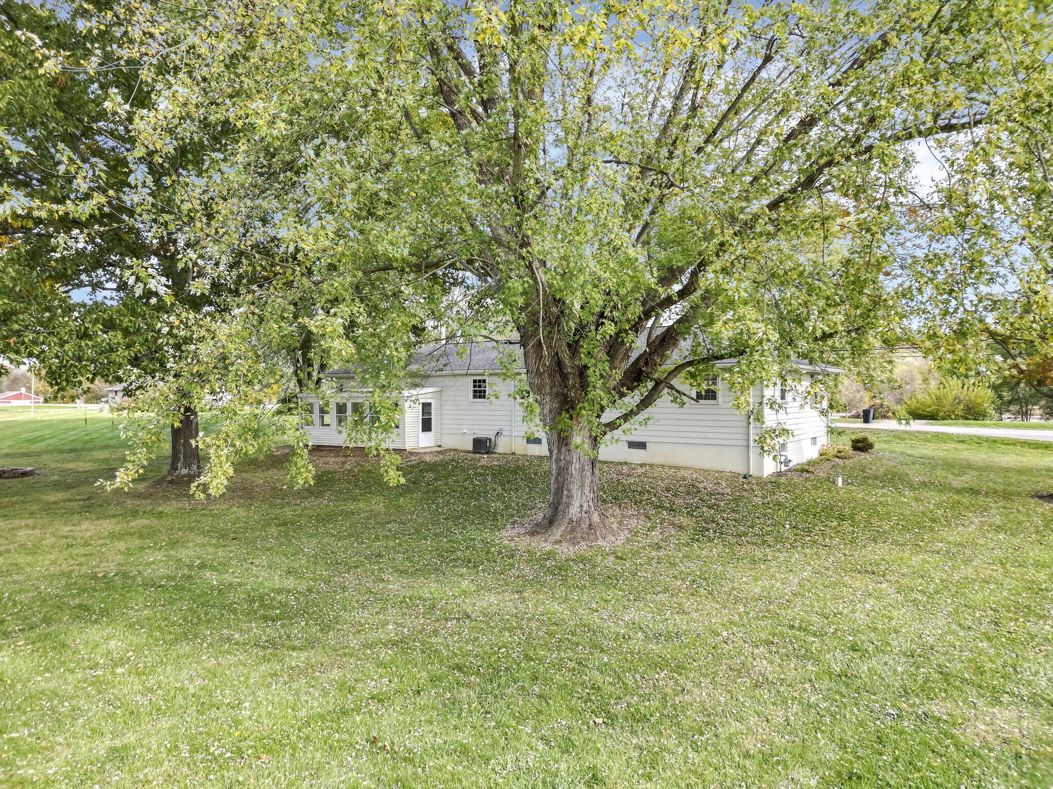 5465 Old Logan Road Southeast Lancaster, OH 43130 - Photo 38 of 41 43-web-or-mls-5465-old-logan-rd-se