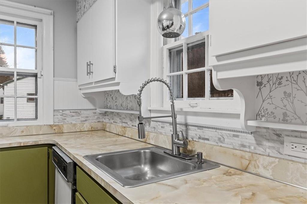 3151 Jacks Run Road McKeesport, PA 15131 - Photo 12 of 26 Gallery Image 12