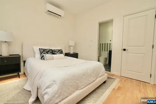$3,400 | 15 Palisade Avenue, Unit 1, Bogota, NJ 07603