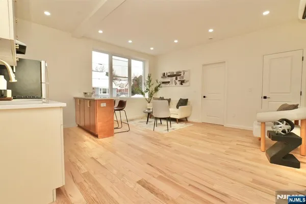 $3,400 | 15 Palisade Avenue, Unit 1, Bogota, NJ 07603