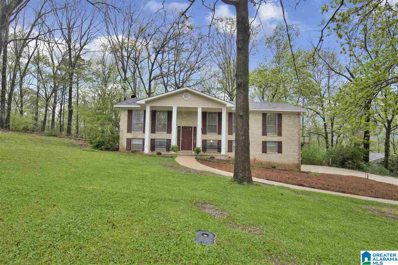 1324 Navajo Trail Alabaster, AL 35007 - Photo 2 of 21