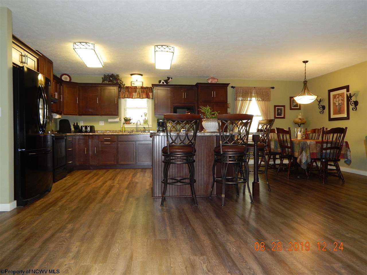 1008 Mudlick Run Road Fairmont, WV 26554 - Photo 5 of 20 Gallery Image 5