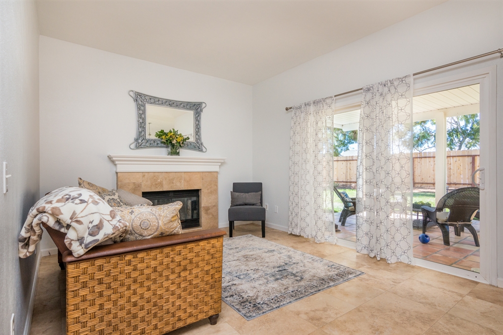 2775 Southampton Road Carlsbad, CA 92010 - Photo 11 of 25