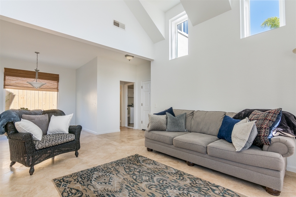 2775 Southampton Road Carlsbad, CA 92010 - Photo 5 of 25