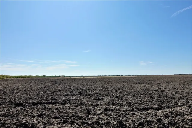 $1,895,000 | 0 County Road 2004, Taft, TX 78390