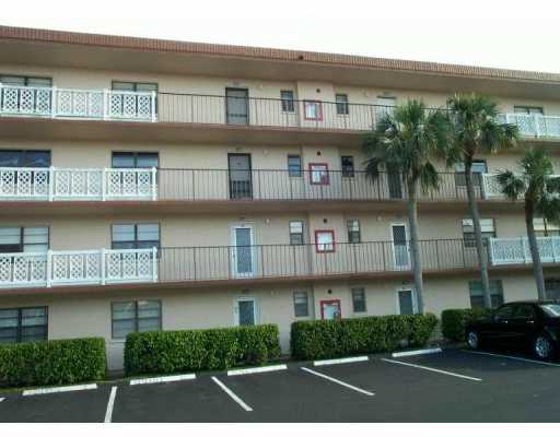9440 Southwest 8th Street, Unit 116 Boca Raton, FL 33428 - Photo 1 of 16 Primary Photo