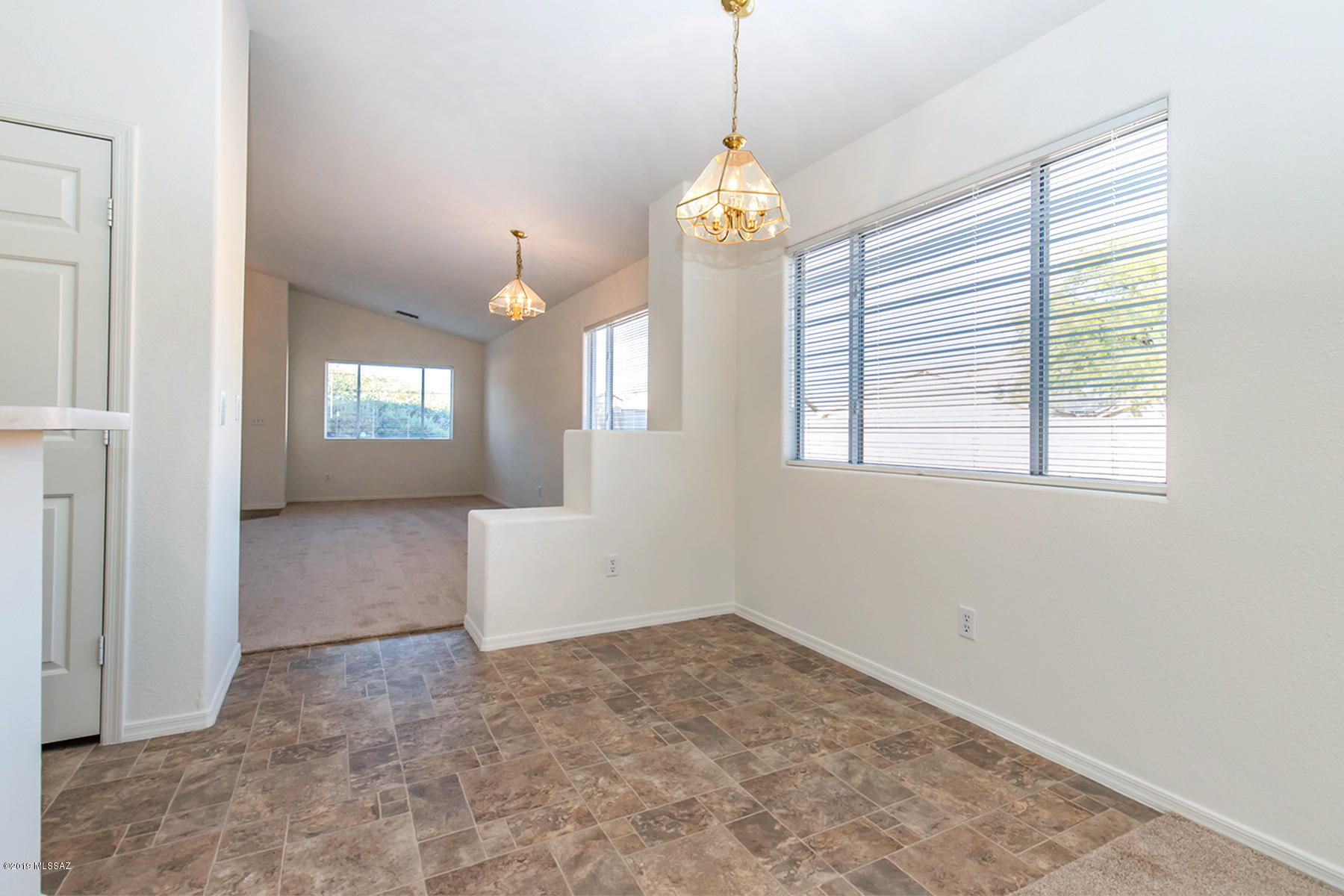 9630 East Magdalena Road Tucson, AZ 85748 - Photo 9 of 31
