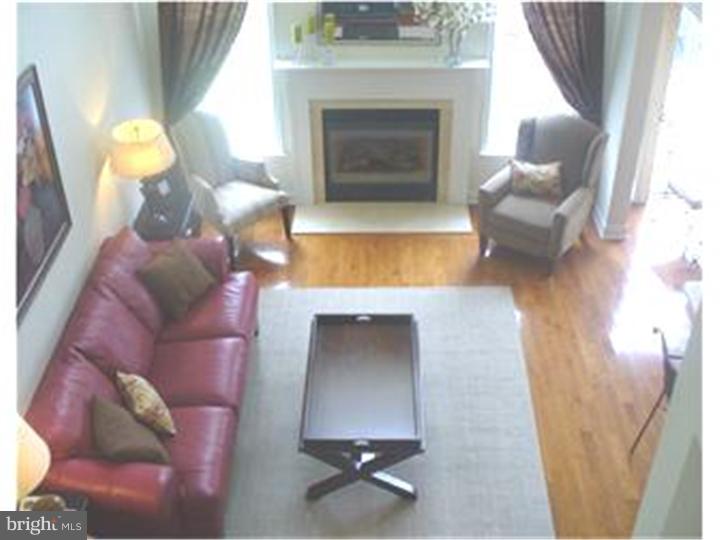 30 Wellington Road Newtown, PA 18940 - Photo 3 of 12 Gallery Image 3