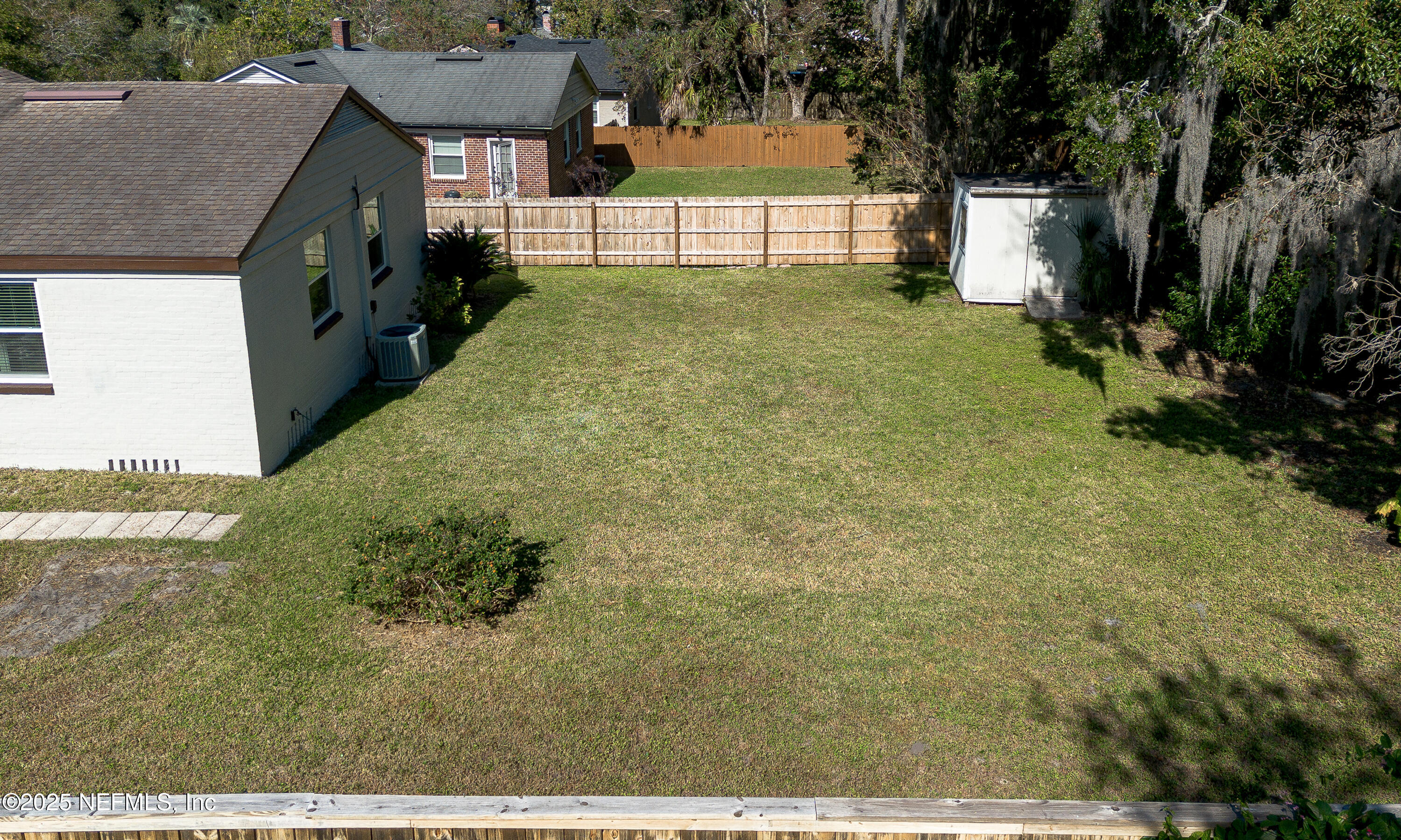 1153 Monticello Road Jacksonville, FL 32207 - Photo 32 of 37 a view of backyard of house