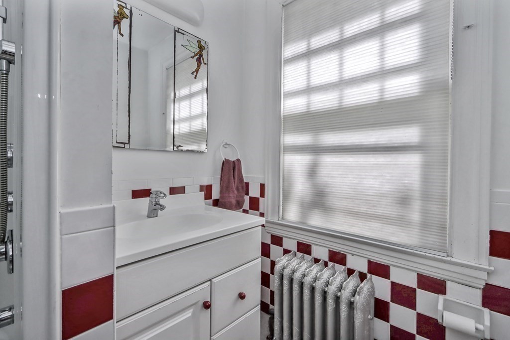 69 Naples Road Brookline, MA 02446 - Photo 22 of 29