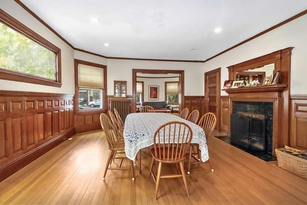 69 Naples Road Brookline, MA 02446 - Photo 5 of 29