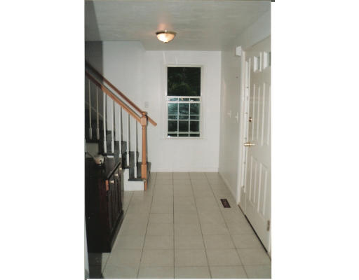 35 Bay Road Easton, MA 02356 - Photo 7 of 16 Gallery Image 7