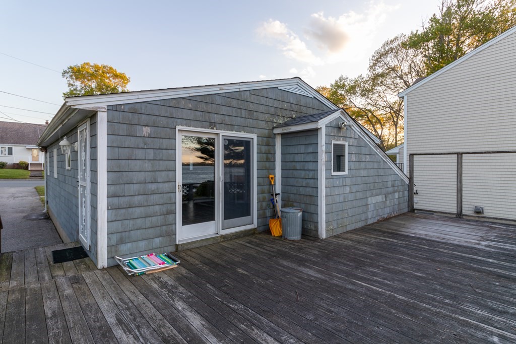 1044 Spencer Street Fall River, MA 02721 - Photo 4 of 19 Gallery Image 4