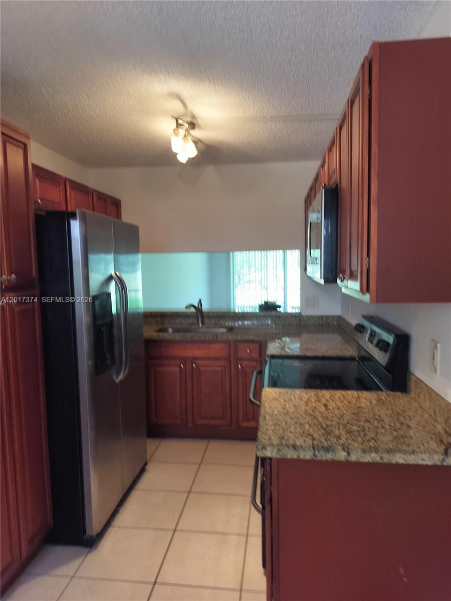1001 Keystone Drive, Unit F Jupiter, FL 33458 - Photo 2 of 11