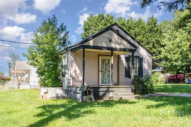 $135,000 | 202 Hovis Road, Stanley, NC 28164