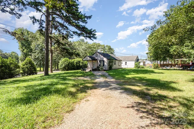 $135,000 | 202 Hovis Road, Stanley, NC 28164