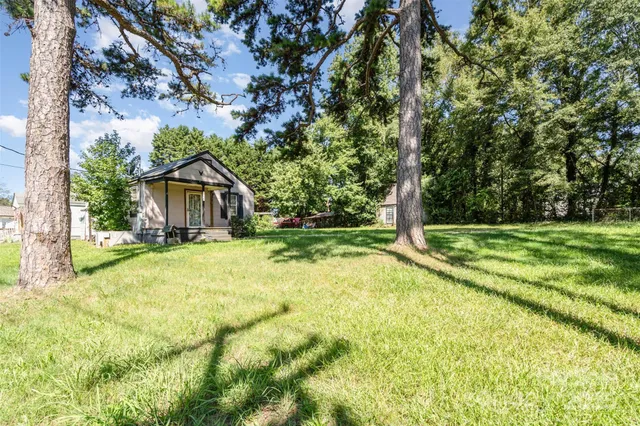 $135,000 | 202 Hovis Road, Stanley, NC 28164