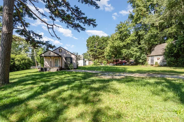 $135,000 | 202 Hovis Road, Stanley, NC 28164