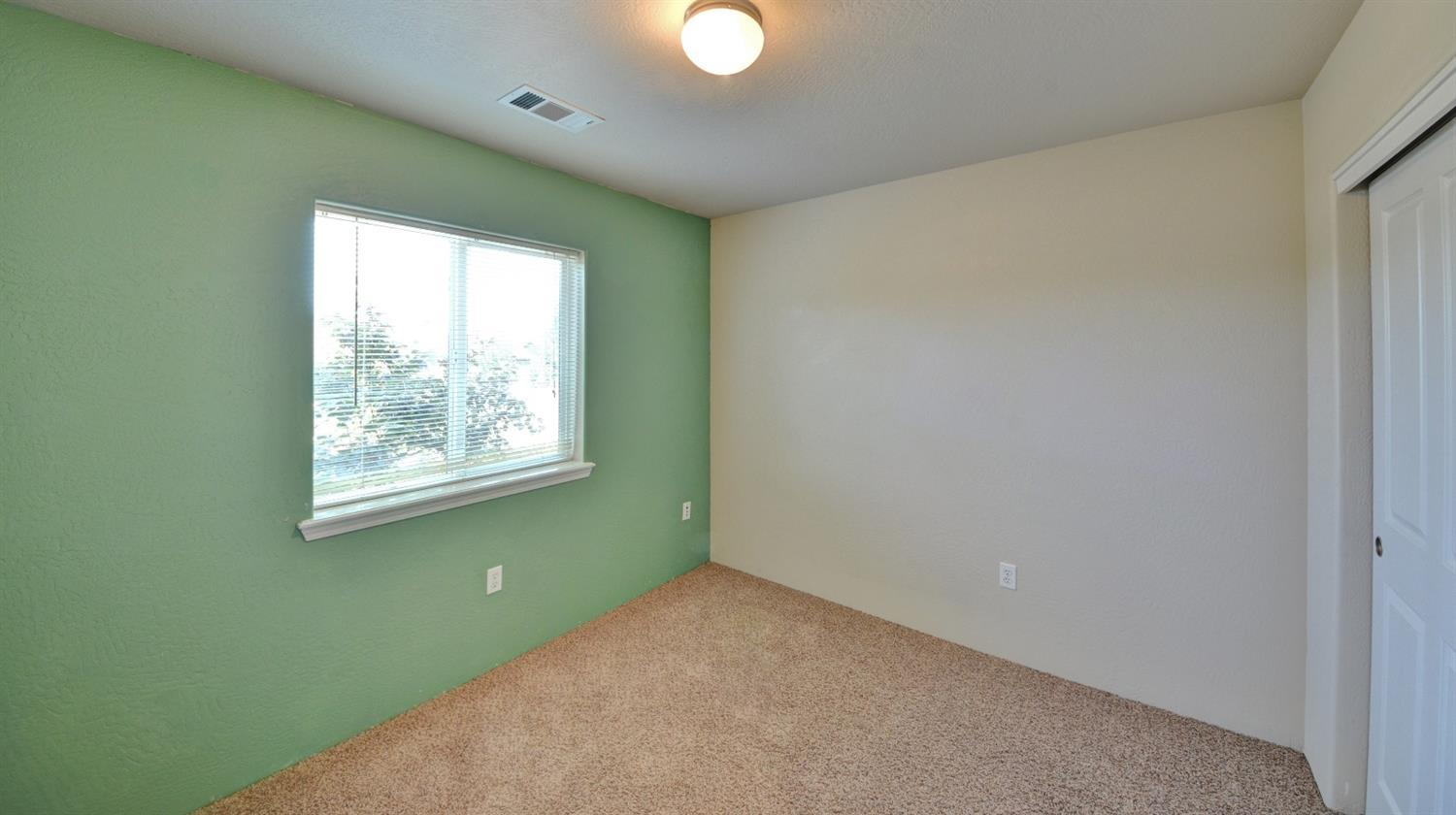 324 Everett Way Talent, OR 97540 - Photo 21 of 35 Additional Photo