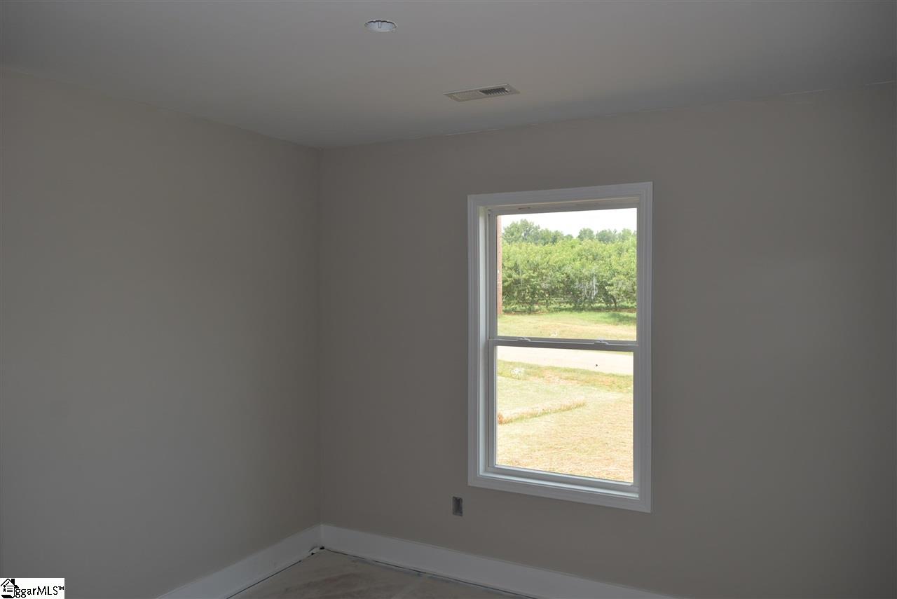 531 Burnetts Road Chesnee, SC 29323 - Photo 4 of 10