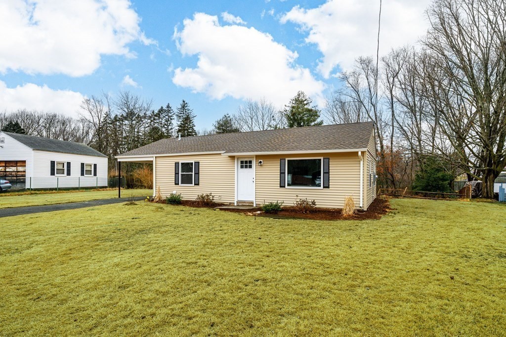 70 Kirk Drive Springfield, MA 01109 - Photo 1 of 28 Gallery Image 1